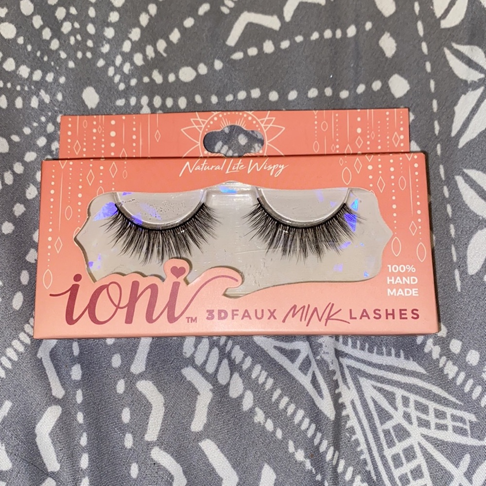 False lash bundle - Picture 3 of 4